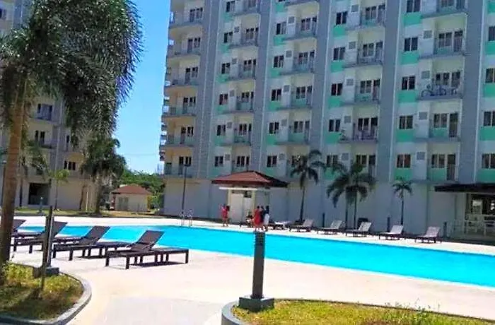 Field Residences Near Airport فندق 5*