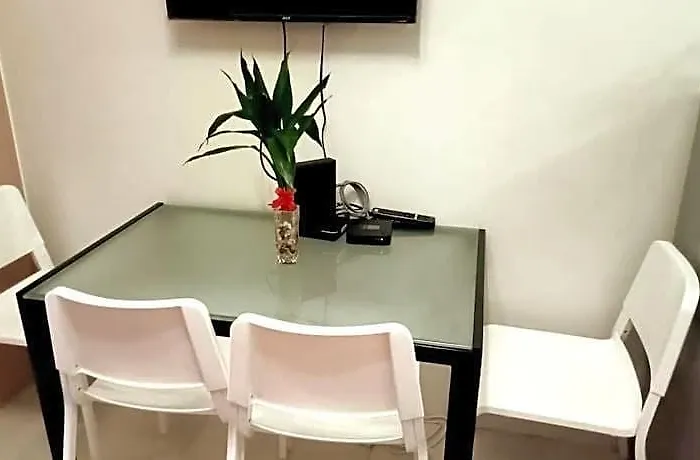 Field Residences Near Airport 5* Manila